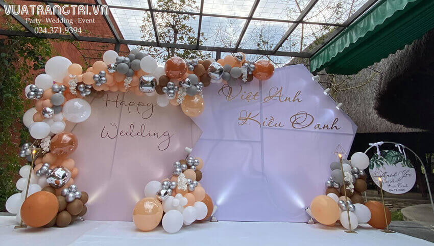 Backdrop đám cưới sang trọng bằng bong bóng đẹp